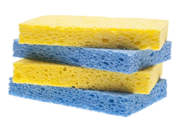 Stapel Blauwe Gele Sponzen Geïsoleerd Wit Met Een Uitknippad — Stockfoto