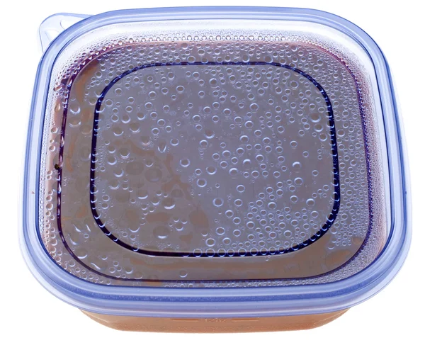 Übriggebliebene Marinara Sauce Einem Plastikbehälter Mit Kondenswasser Versiegelt — Stockfoto