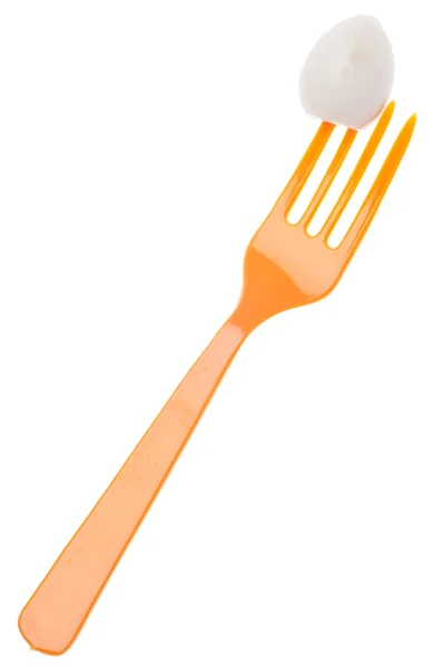 Hard gekookte kwartel ei op vork — Stockfoto