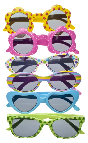 Літні дитячі сонцезахисні окуляри — стокове фото