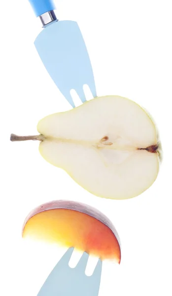 梨と活気に満ちたフォークにネクタリン — ストック写真