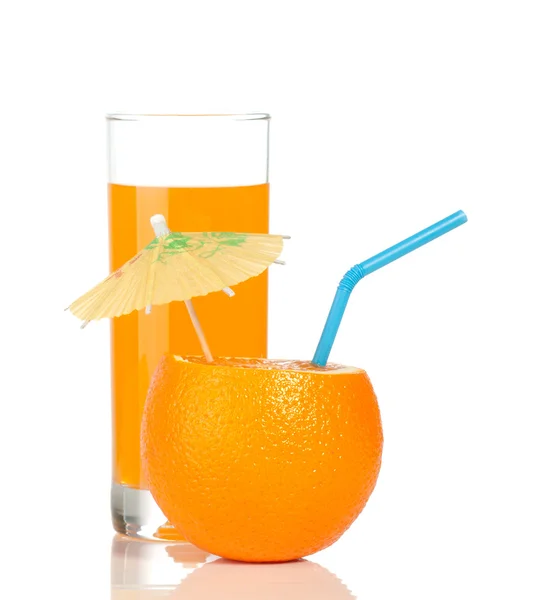 Naranja y vaso de jugo — Foto de Stock