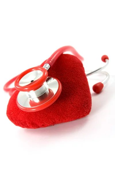 Hjärta och ett stetoskop — Stockfoto