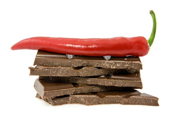 Choklad och chili peppar — Stockfoto