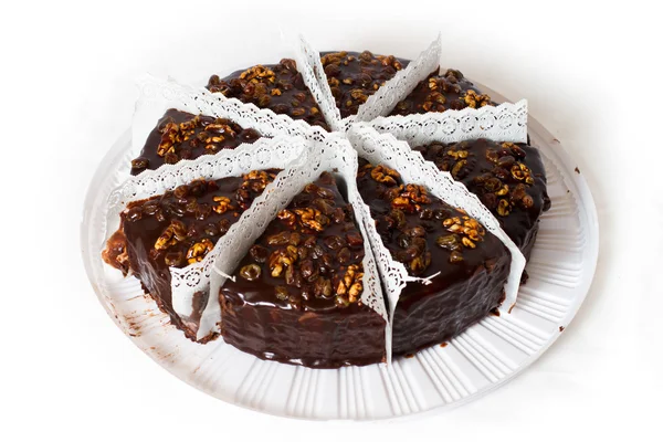 Sekiz parça ceviz ile çikolatalı kek. — Stok fotoğraf