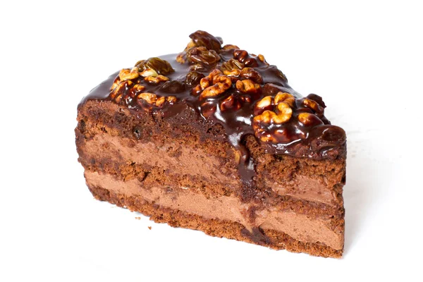 Stück Schokoladenkuchen Mit Walnüssen Isoliert Auf Weißem Hintergrund — Stockfoto