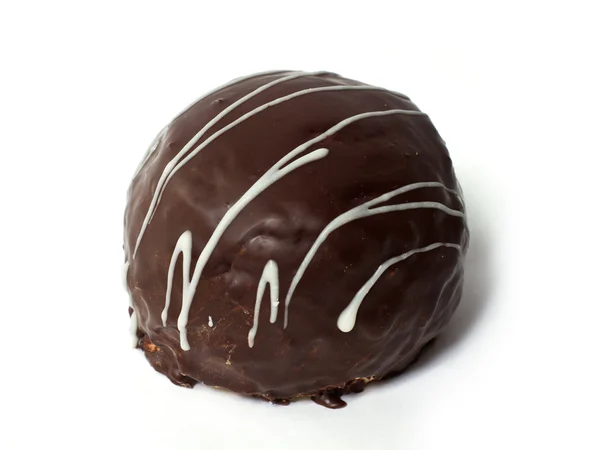 Bolo Bomba Com Creme Chocolate Isolado Sobre Fundo Branco — Fotografia de Stock