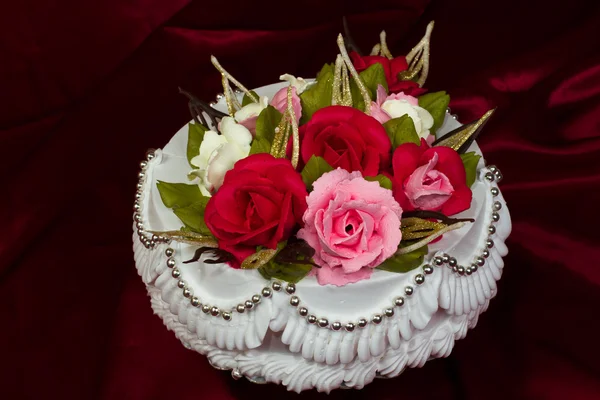 Cake decorated with cream. — Stock Photo, Image