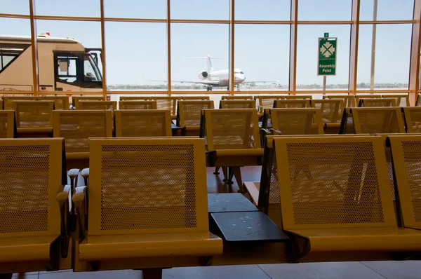 Espaço de espera no aeroporto — Fotografia de Stock