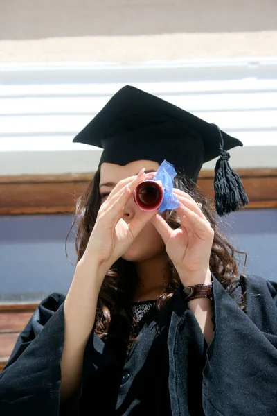 Jovem Estudante Vestido Perto Universidade Com Diploma — Fotografia de Stock