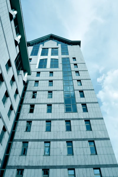 Utsidan av moderna kommersiella byggnader — Stockfoto