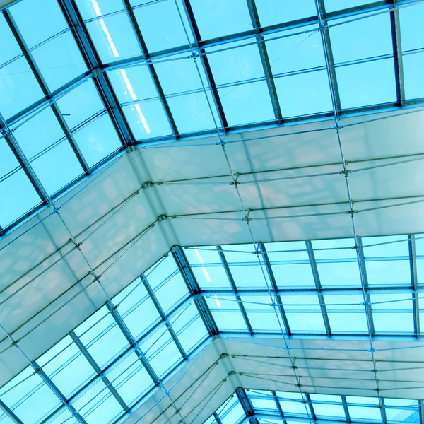 青い空の上の天井 — ストック写真
