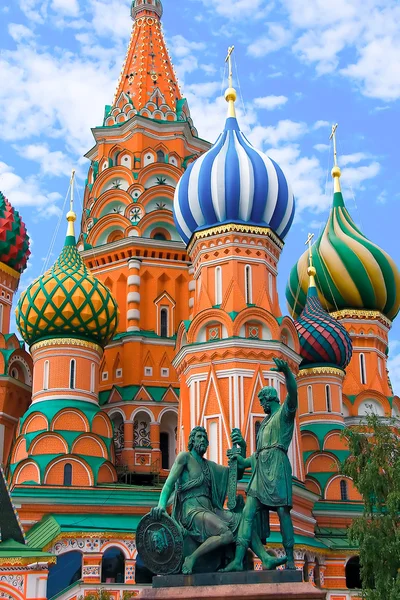 Katedrála sv. Basila na Rudém náměstí v Moskvě — Stock fotografie