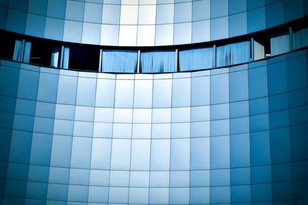 现代玻璃商务中心 — 图库照片