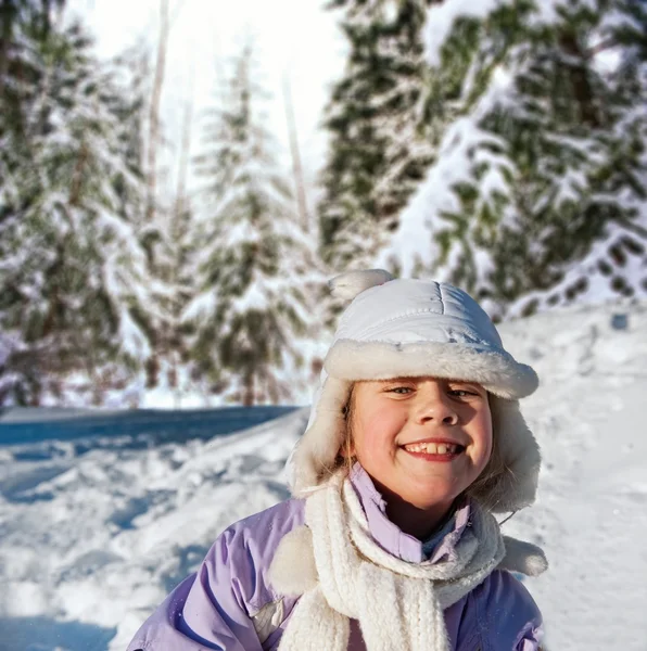 Glückliches junges Mädchen Winter Porträt — Stockfoto