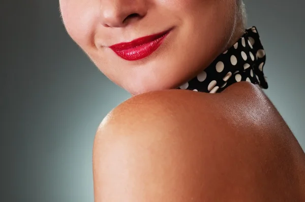 美しい女性の顔のクローズ アップ — ストック写真