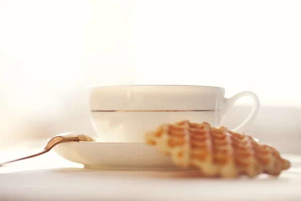 Sıcak kahve ile gofret — Stok fotoğraf