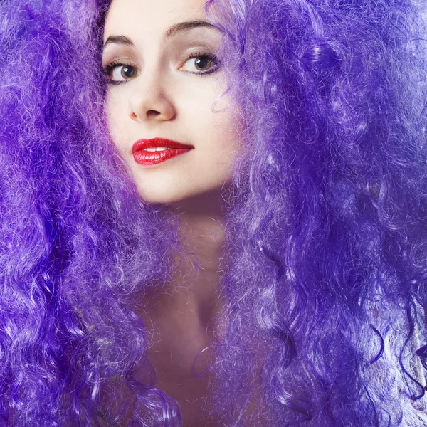 Belle Jeune Fille Aux Cheveux Violets Brillants — Photo