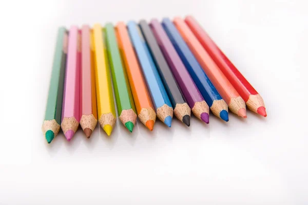 Dvanáct barevné tužky — Stock fotografie