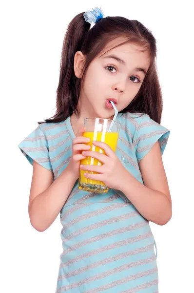 Meisje dat sap drinkt — Stockfoto