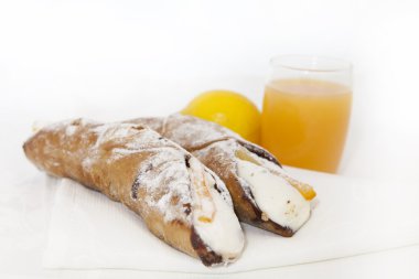 Cannolo siciliano