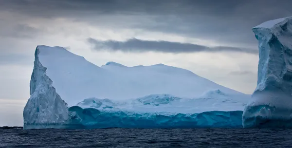 Antarktiska isberget Royaltyfria Stockbilder