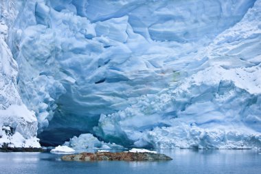 Antarctic iceberg clipart