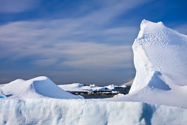 巨大な氷山 — ストック写真