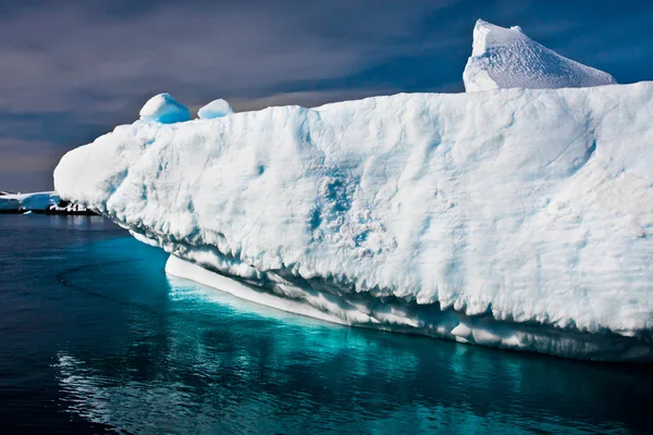 Antarctic glacier — Stock Photo, Image