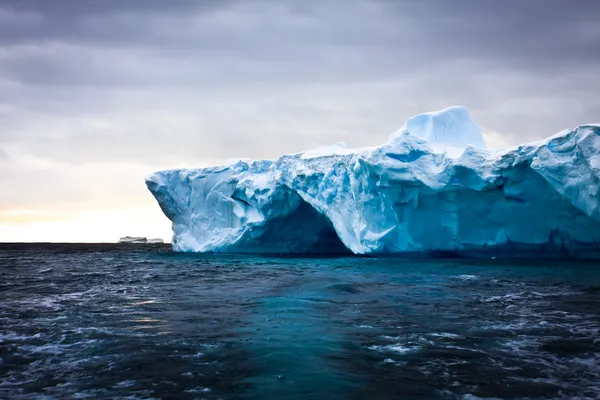 Antarctic iceberg Royalty Free Stock Images