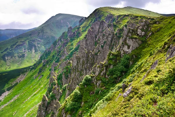 Schöne Berglandschaft — Stockfoto