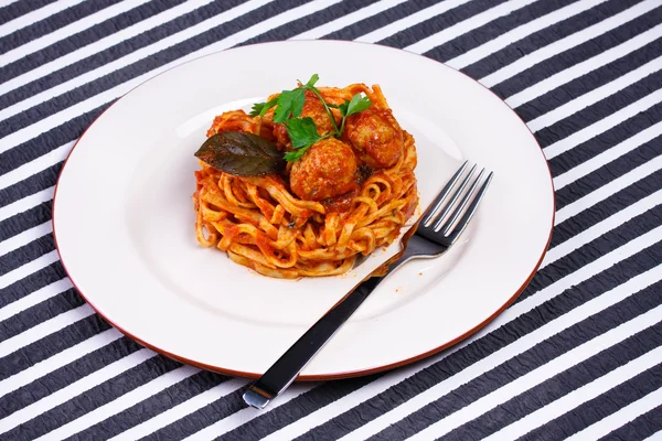 Spaghetti with meatballs — Stock Photo, Image