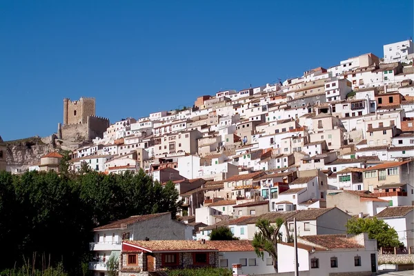 Alcalá del Jucar (Albacete) ciudad rural, los 100 pueblos más bellos de la — Foto de Stock