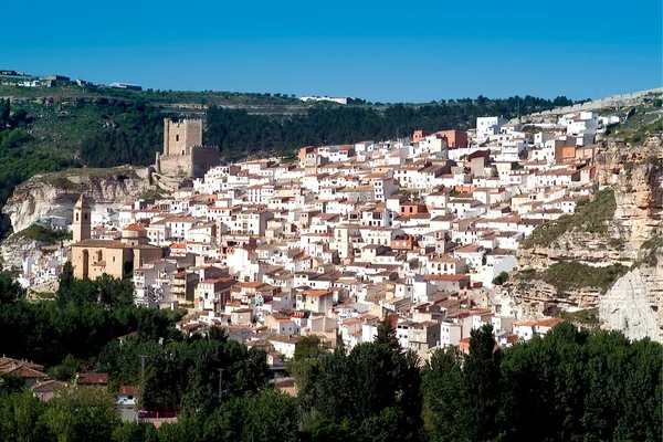 Alcala del jucar (albacete) ländliche Stadt, Top 100 der schönsten Dörfer in — Stockfoto