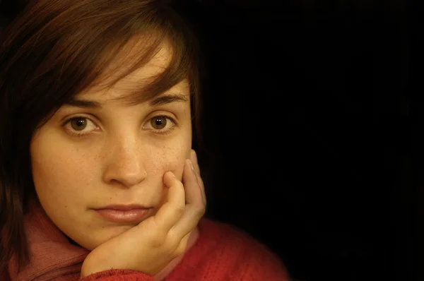 Joven Chica Adulta Con Ojos Tristes Retrato — Foto de Stock