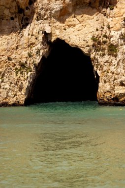 gozo Adası malta plajda dwejra Mağarası
