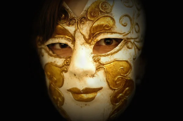 Máscara Mujer Sobre Fondo Oscuro —  Fotos de Stock