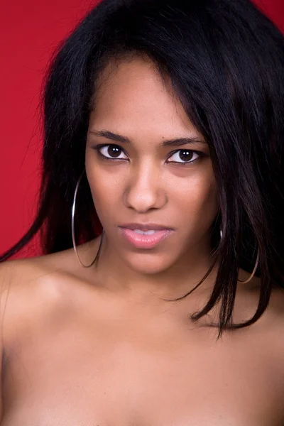 Young Casual Woman Close Portrait Studio Shot — Stock Photo, Image