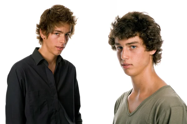 Två Unga Män Stående Vit Bakgrund — Stockfoto