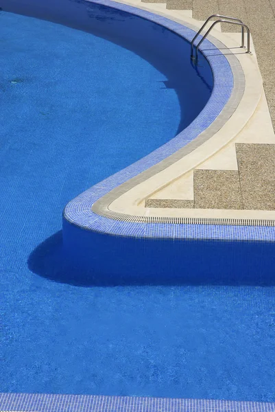 Piscina Detalhes Água Azul Hora Verão — Fotografia de Stock