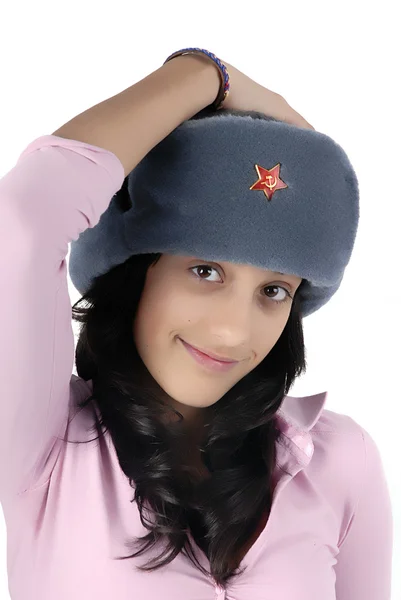 年轻的女孩 与俄罗斯的帽子画像 — 图库照片