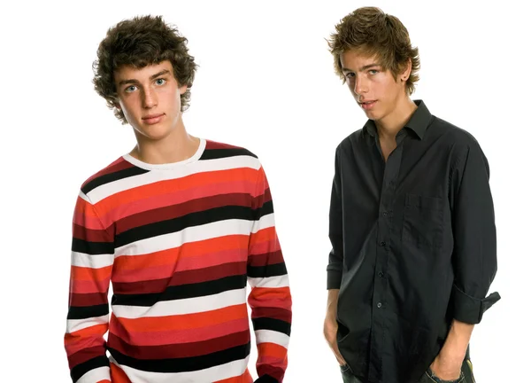 站在白色背景上的两名年轻男子 — 图库照片