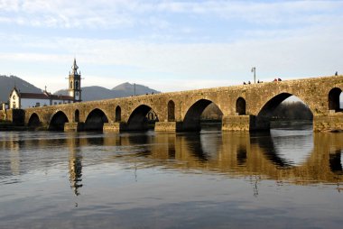 Köprü ve kilise ponte de Lima Portekiz