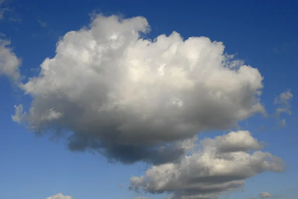 Білі Хмари Блакитному Небі Деталі — стокове фото