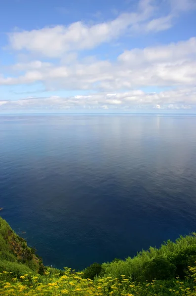 Μπλε Ωκεανό Των Αζορών Στο Νησί Της Σάο Μιγκέλ — Φωτογραφία Αρχείου