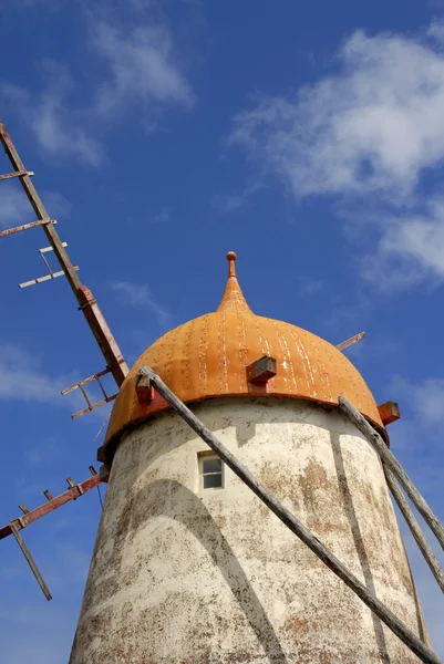 亚速尔群岛古代风车在 米格尔 — 图库照片