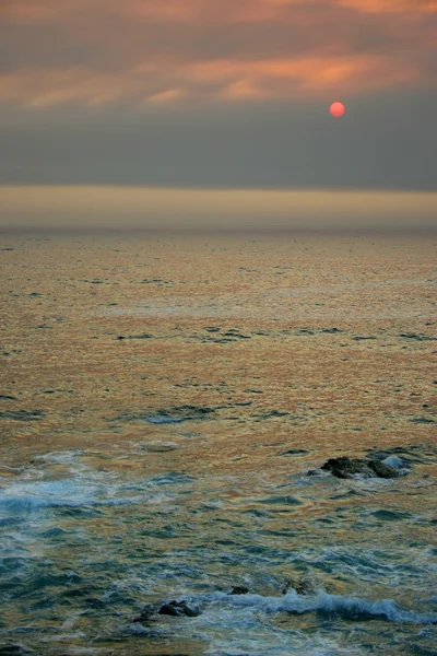 Oranje Zonsondergang Noordkust Van Portugese — Stockfoto
