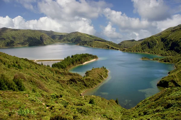 Lago Montanhoso Dos Açores — Fotografia de Stock