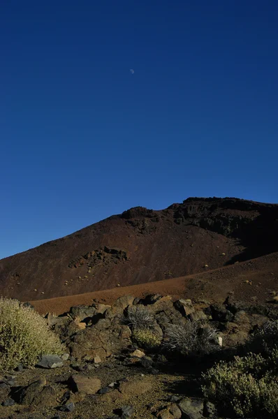山と月 — ストック写真