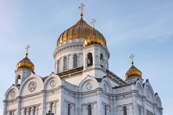 Hermoso templo, ciudad Moscú —  Fotos de Stock